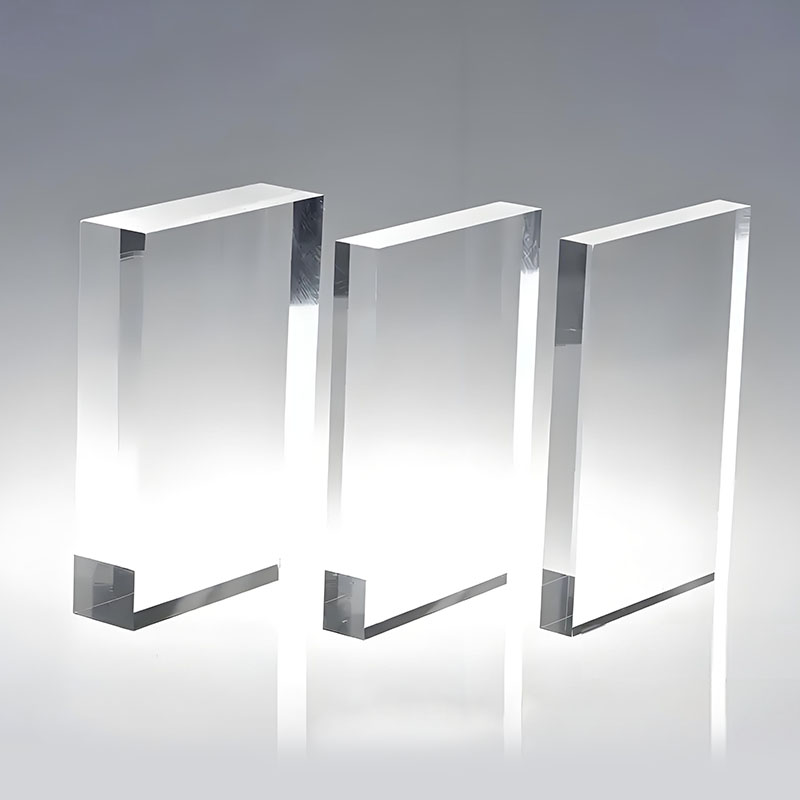 Nagy vastagságú átlátszó akril lap